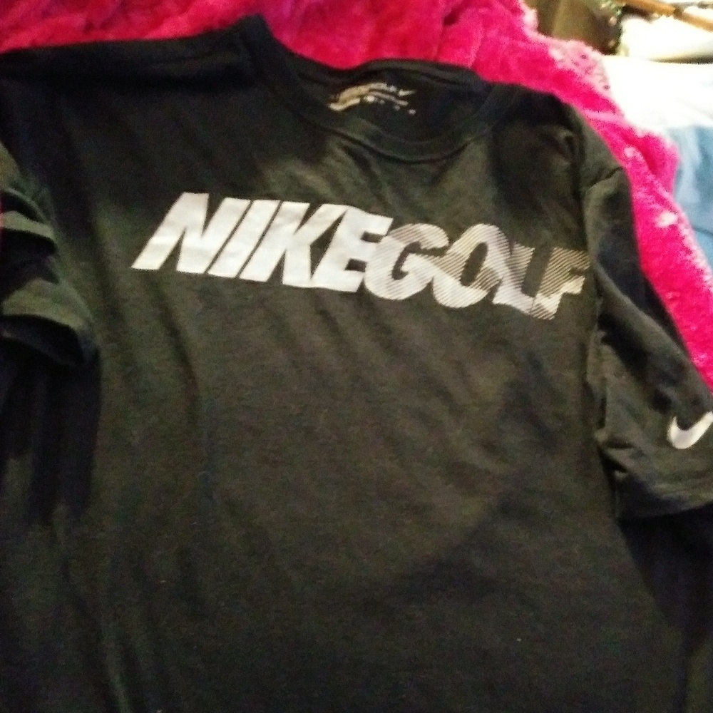 NIKE GOLF DRI FIT MODERN FIT TEE SHIRT